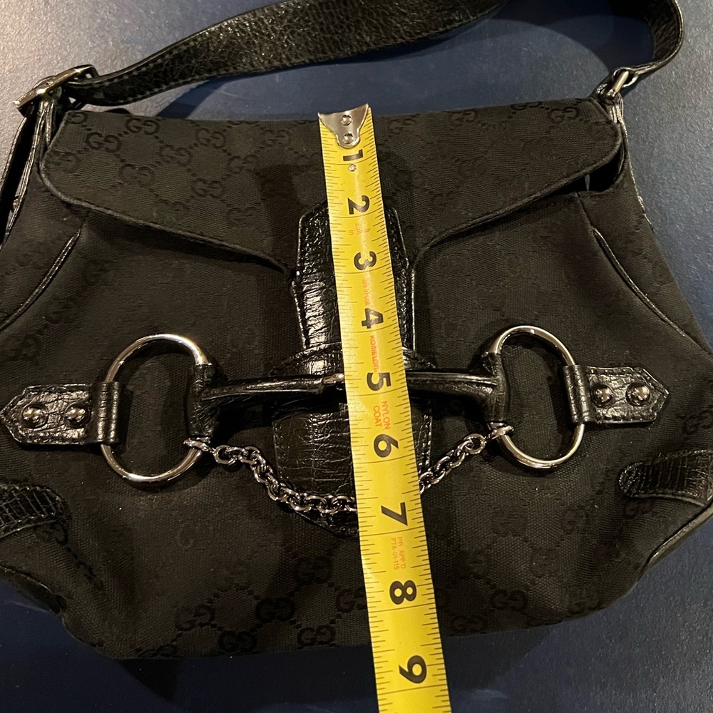 Gucci Black Classic Canvas GG Print Shoulder Bag - Picture 7 of 15